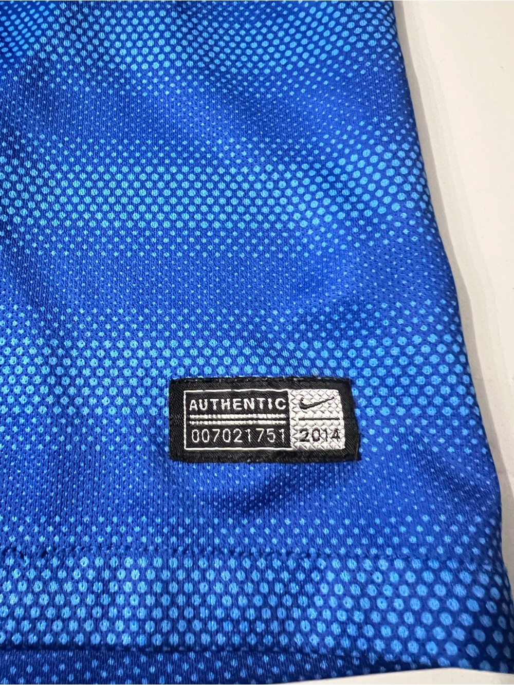 Authentic Brazil Away Nike 2014 Jersey Soccer - Picture 5 of 6
